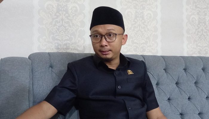 Dewan Soroti Efesiensi Anggaran Program KIP