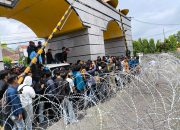 Ratusan Mahasiswa Demo di Gedung DPRD Lampung, Tolak Efesiensi Anggaran