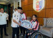 Pemerintah Provinsi Lampung Berikan Bonus kepada Atlet Disabilitas Peraih Medali Peparnas XVII