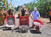 Gubernur Lampung Rahmat Mirzani Djausal Pimpin Pelaksanaan Groundbreaking Perbaikan Ruas Jalan Tanggamus
