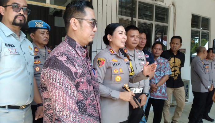 Serbu Samsat! Warga Lampung Timur Antusias Manfaatkan Pemutihan Pajak