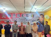 Serap Aspirasi Warga, Kostiana Tinjau dan Beri Bantuan Langsung