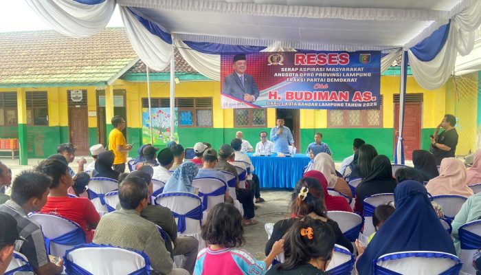 Budiman AS Prihatin Kondisi Sekolah Muhammadiyah dan Pelayanan BPJS, Warga Bumi Waras Curhat Saat Reses