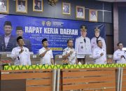 Hadiri Pelantikan Empat Karang Taruna Kecamatan, Syukron Dorong Pemuda Jadi Garda Terdepan Pembangunan