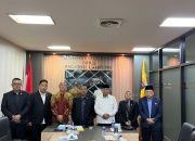 Usai Dipanggil BK DPRD Lampung, Andy Roby Goda Wartawan: “Sudah Makan Belum?”