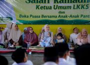 Safari Ramadhan LKKS Lampung, Ajak Anak Panti Panen Anggur dan Buka Puasa Bersama