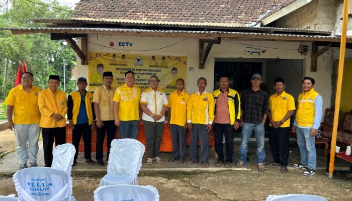 Paiman Nahkodai Golkar Anak Ratu Aji, Tomi Tekankan Soliditas Kader